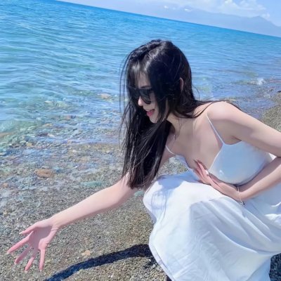 金光松美的四块石板